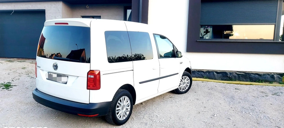 Volkswagen Caddy cena 49999 przebieg: 179000, rok produkcji 2020 z Nowy Dwór Mazowiecki małe 106